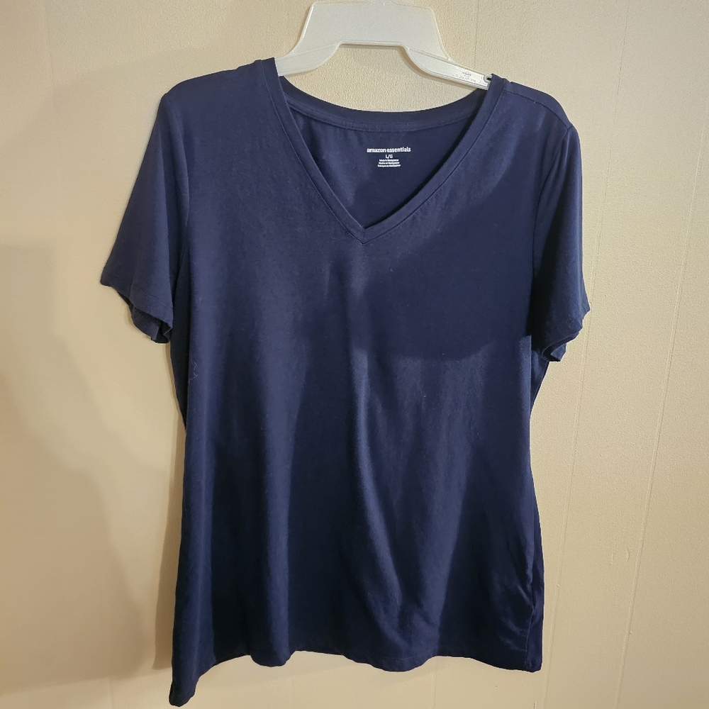 Large Soft Amazon Essentials Navy Blue Tee